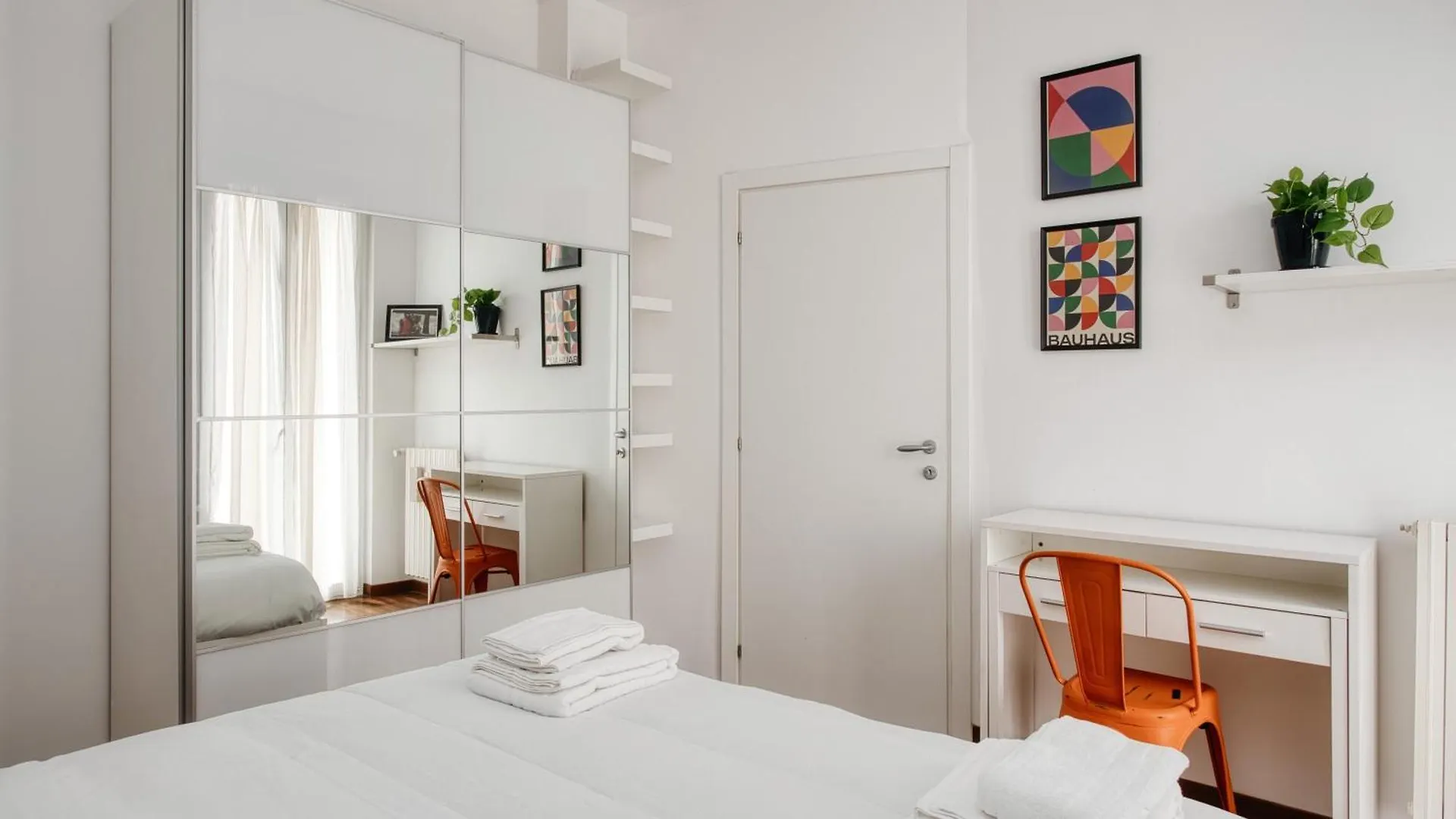 Ideal Rent - Dino Campana 8 Milan 0*,